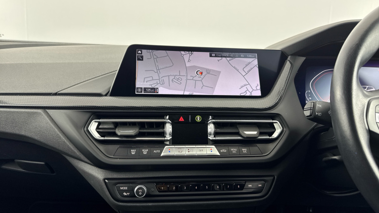 BMW 1 Series 118i [136] Sport 5dr [Live Cockpit Professional] Petrol Hatchback